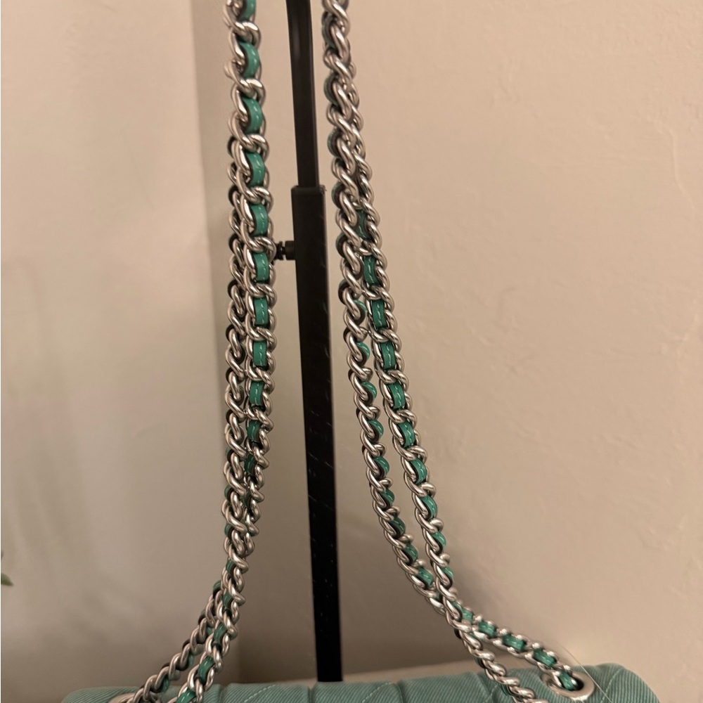 Tabby 26 Denim Quilting Crossbody Bag - Picture 4 of 8
